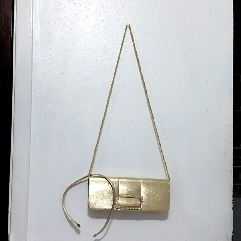 Fashion oblong Purse .